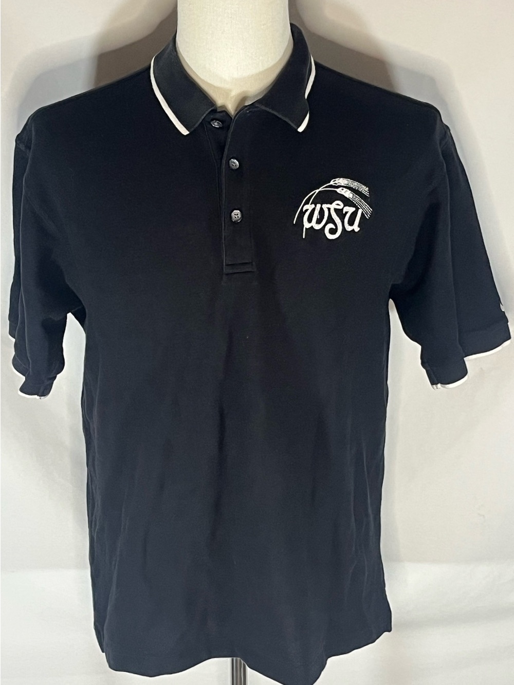 Nike Golf Wichita State Shockers Men’s Polo Shirt w/Wheat Logo Medium